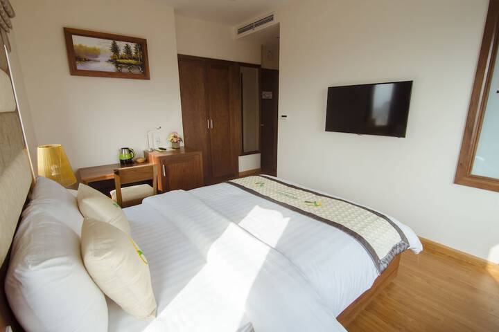 Room 9 of 46