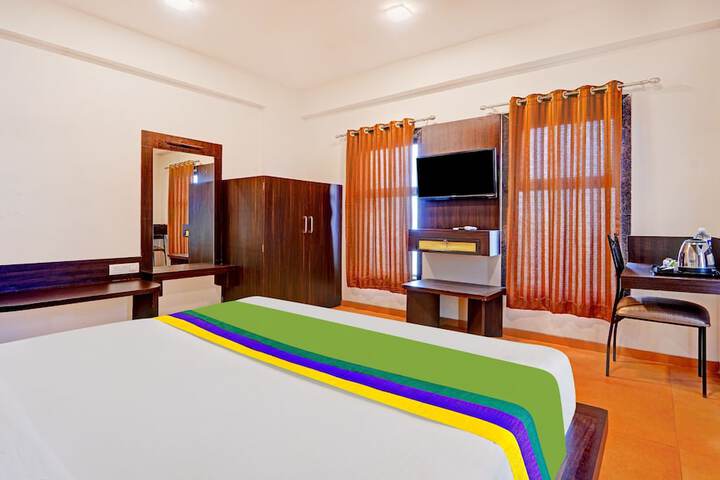 Room 16 of 34