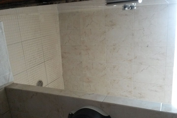 Room 14 of 16