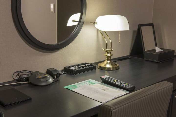 Room 21 of 87