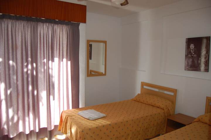 Room 5 of 53
