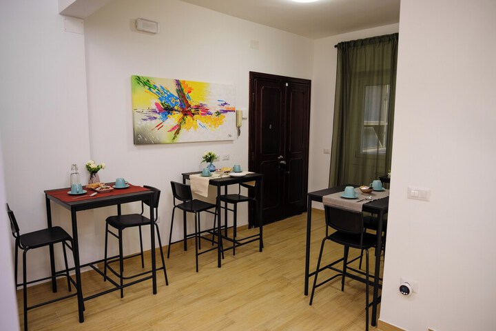 Room 18 of 31