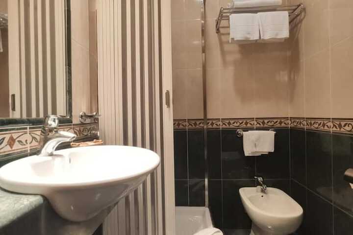 Room 49 of 91