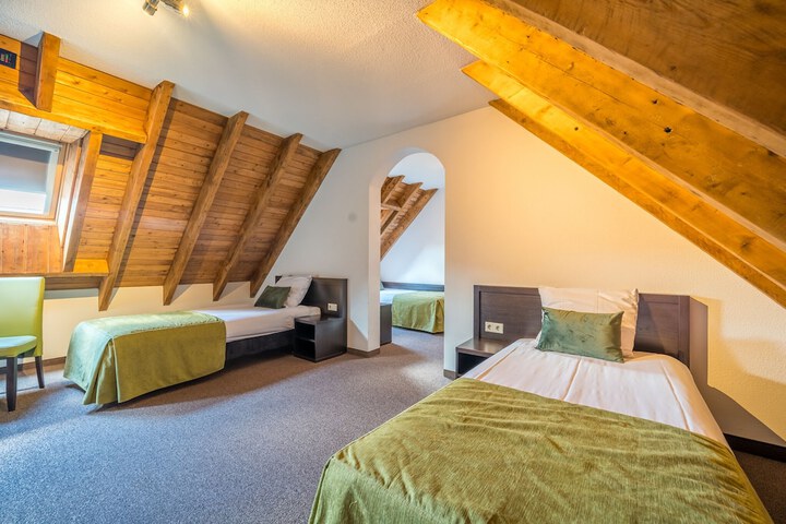 Room 14 of 57