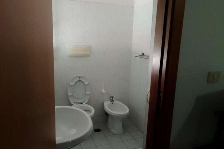 Room 40 of 67