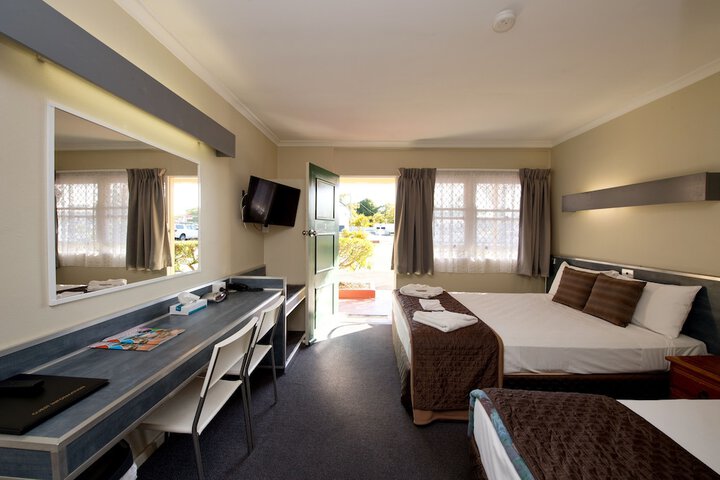 Room 21 of 51