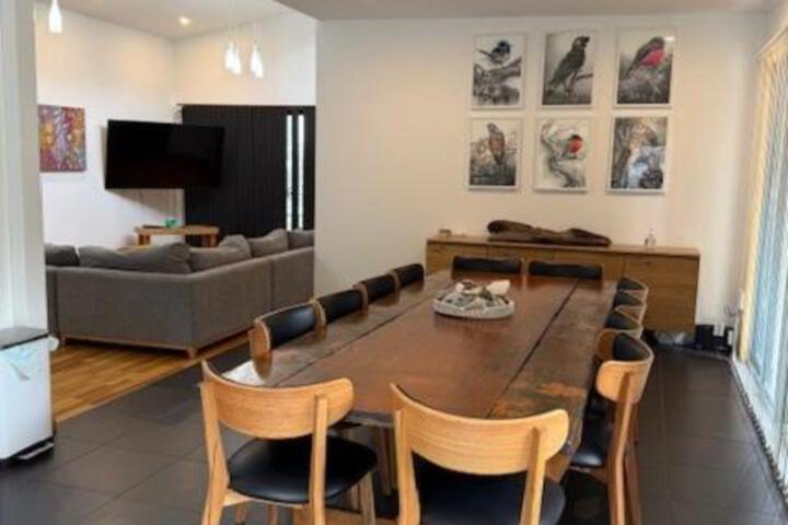 Hill Top Retreat