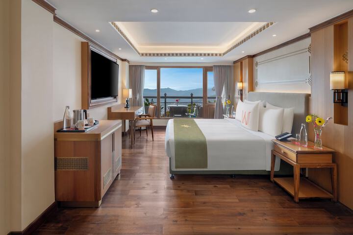 Room 4 of 26
