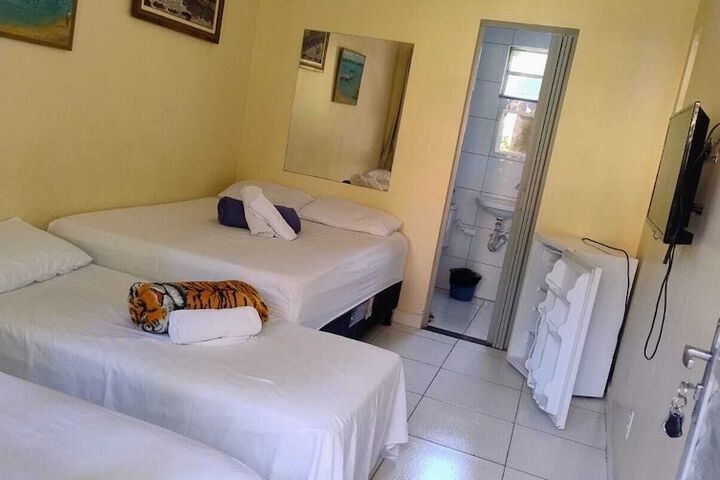 Room 6 of 22
