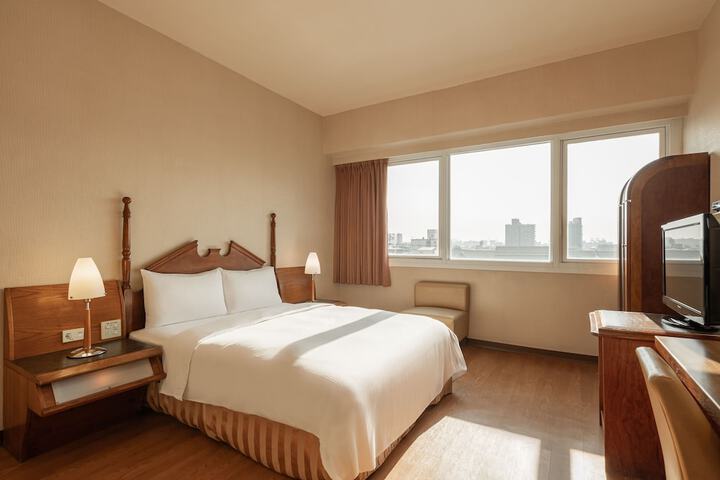 Room 29 of 36