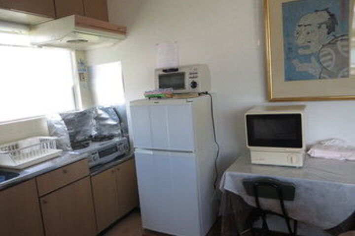 Room 21 of 28