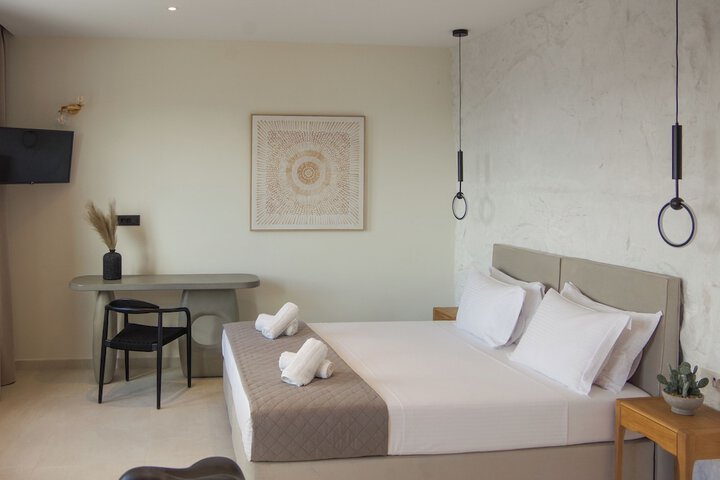 Room 10 of 186