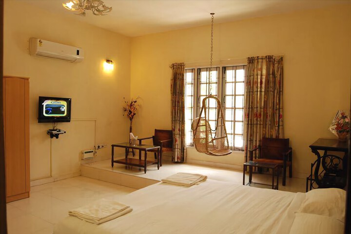 Room Photo