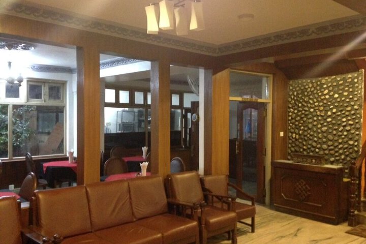 TASI DHARGEY INN