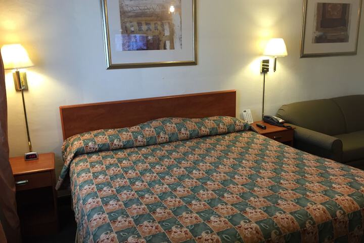 Room 25 of 50
