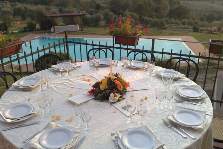 Dining 45 of 60