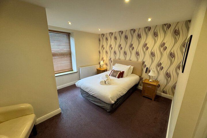 Room 16 of 43