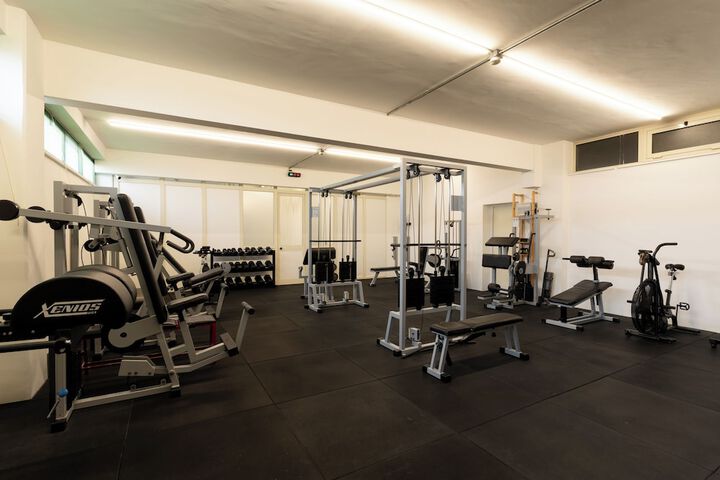 Health and Fitness 21 of 33