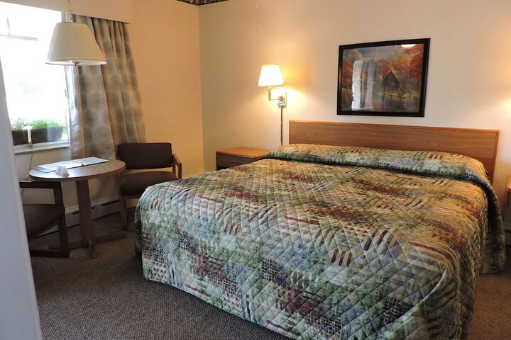 Room 18 of 31