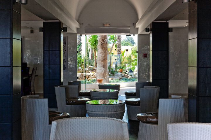 Guest Lobby