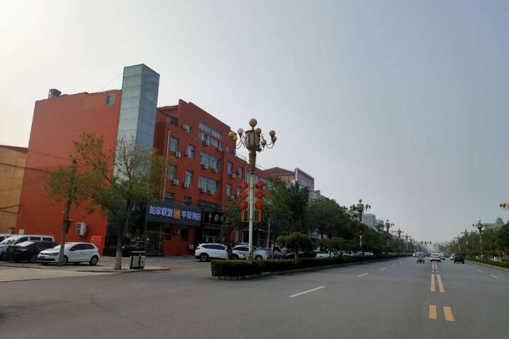 Hotel 5 of 27