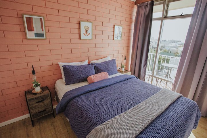Room 10 of 49