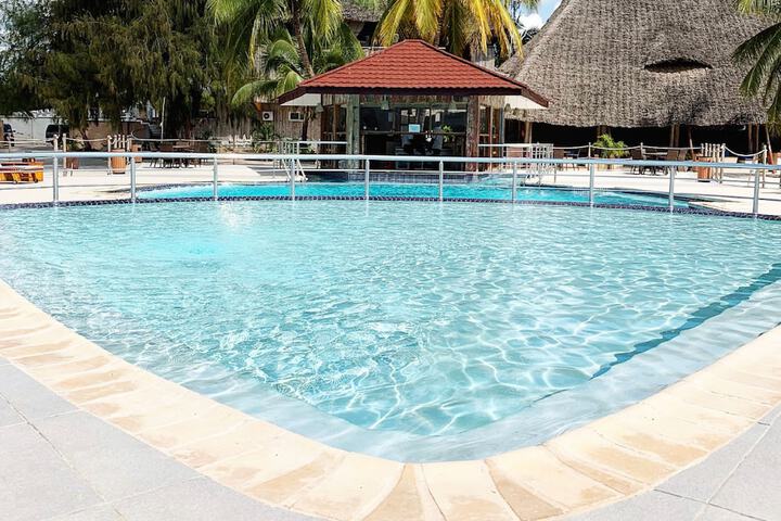 Pool 45 of 60