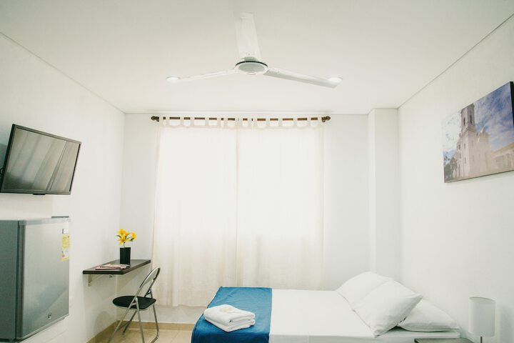 Room 13 of 39