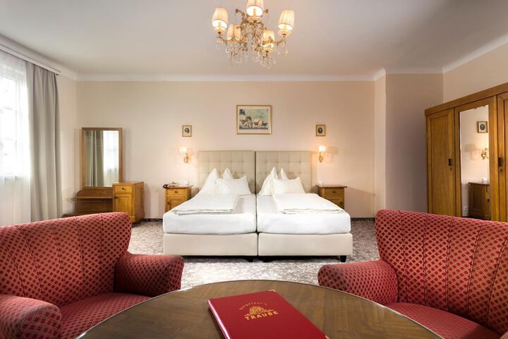 Room 19 of 60