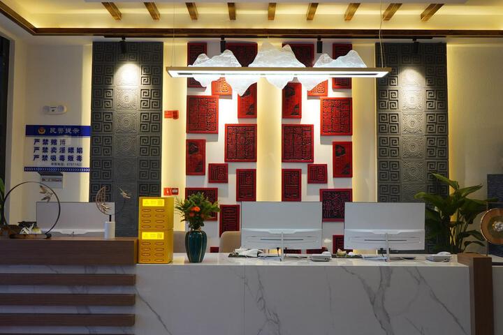 Songming Muguangli Hot Spring Hotel
