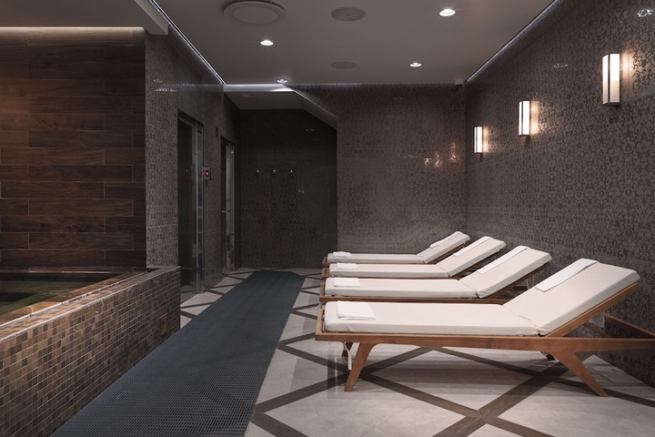 Spa 71 of 81