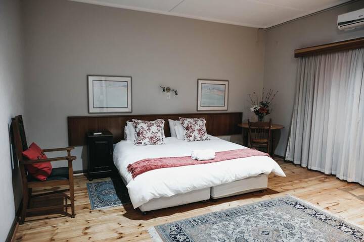 Room 18 of 54