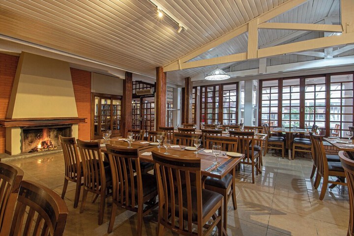 Dining 79 of 125