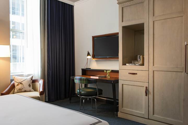 Room 18 of 78