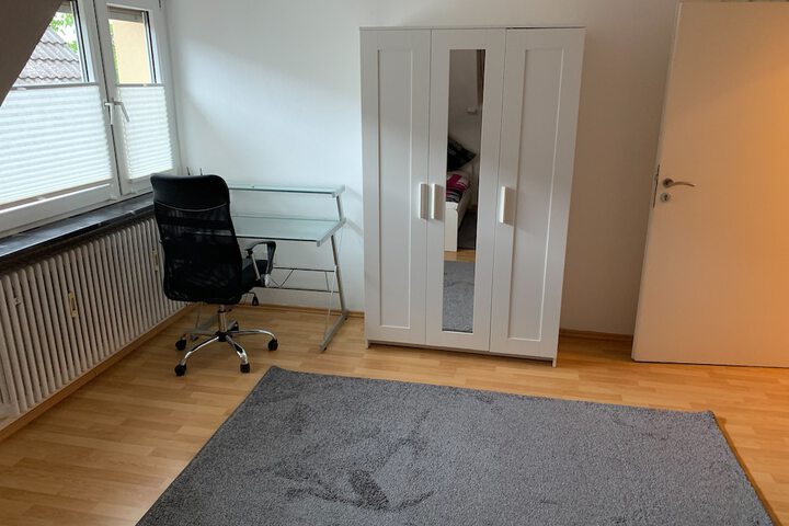 Room 2 of 24