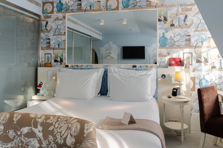 Room 17 of 63