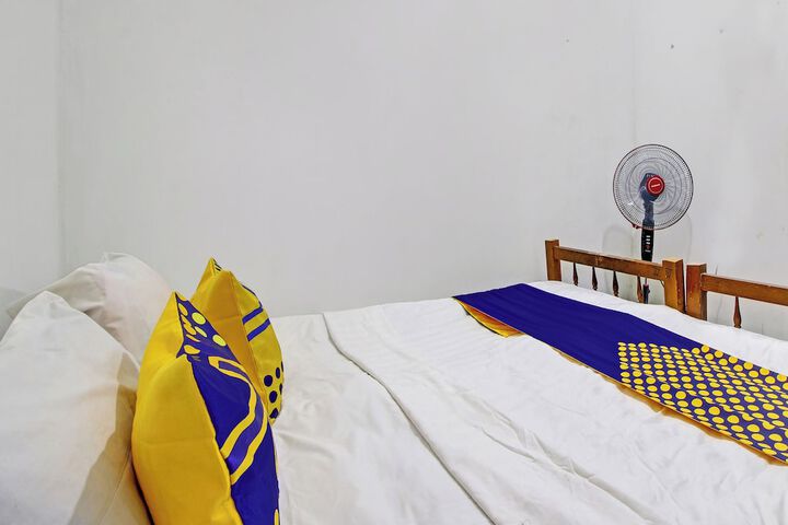 Room 8 of 23