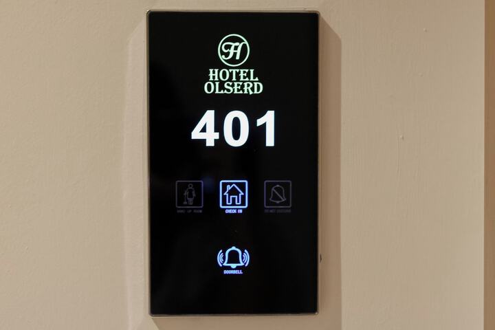 Room 64 of 165