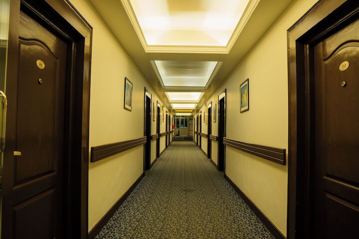 Ballroom/Hall 51 of 63