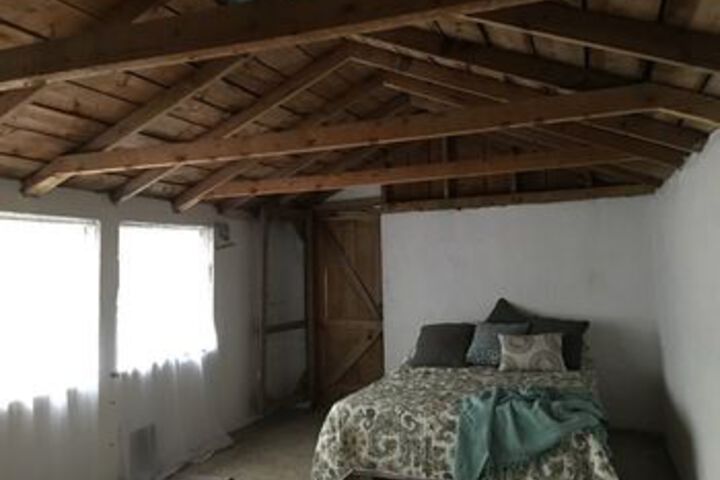 Room 20 of 38