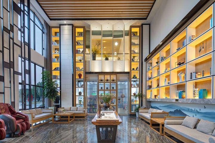 Hotel Interior 2 of 18