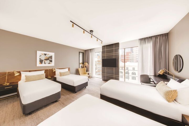Room 9 of 54
