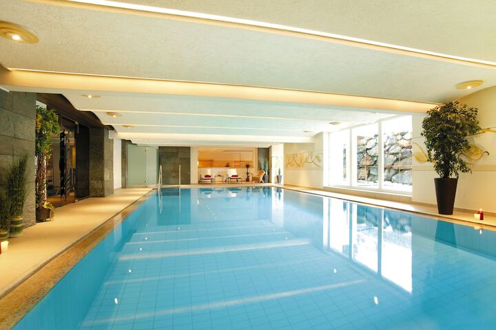 Pool 84 of 164