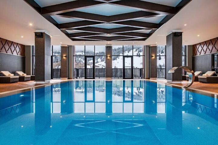 Pool 30 of 45