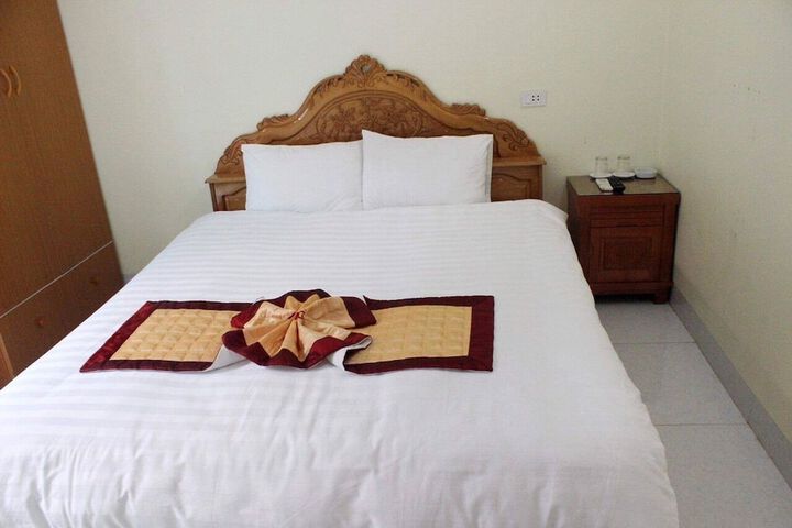 Room 42 of 82