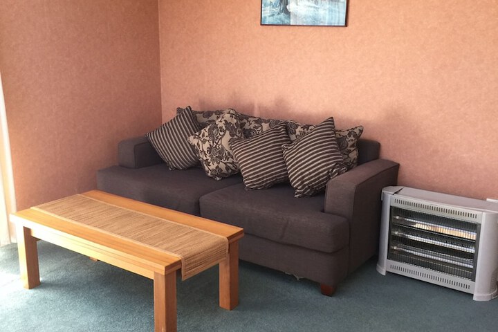 Room 14 of 38