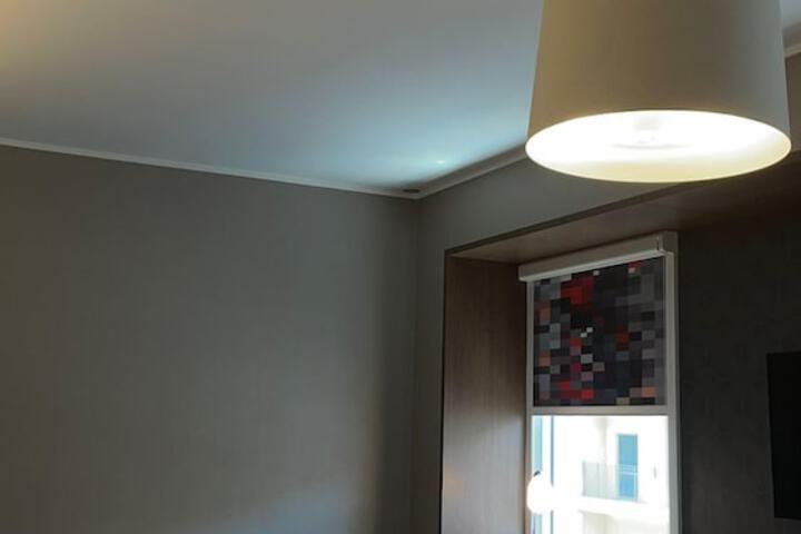 Room 13 of 47