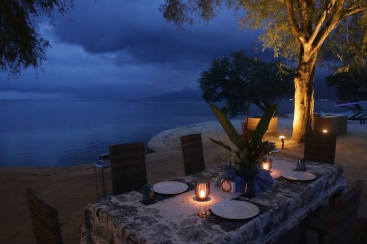 Dining 67 of 74