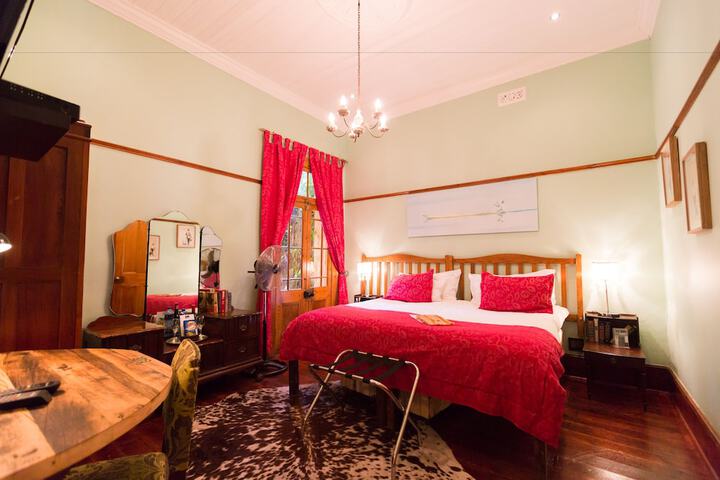 Room 11 of 55