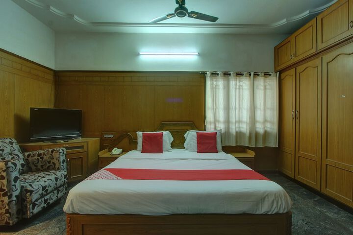 Room 17 of 25